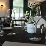 Logis & Restaurant - Les Tuileries