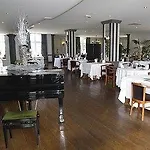 Logis & Restaurant - Les Tuileries Féy