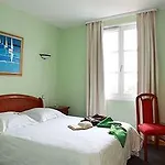 Logis & Restaurant - Les Tuileries