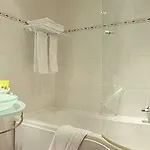 Hotel Logis & Restaurant - Les Tuileries Féy