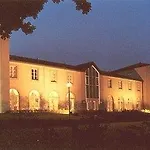 Logis & Restaurant - Les Tuileries 3*