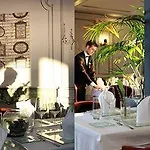 Hotel Logis & Restaurant - Les Tuileries Féy