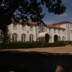 Logis & Restaurant - Les Tuileries Hotel