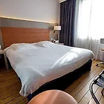 Hotel Logis & Restaurant - Les Tuileries Féy