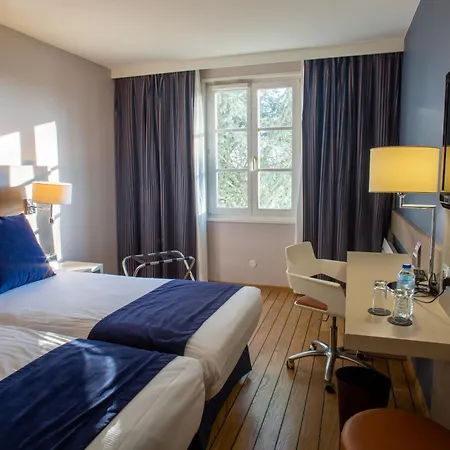 Logis & Restaurant - Les Tuileries 3* Féy