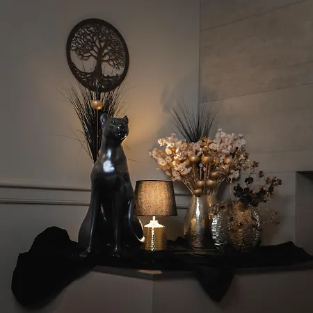 Logis & Restaurant - Les Tuileries فندق