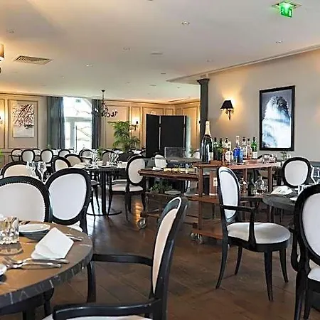 Logis Les Tuileries Féy