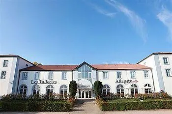 Logis Les Tuileries 3* Féy
