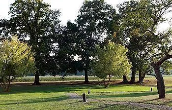 Hotel Logis Les Tuileries