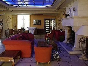 Logis Les Tuileries Féy
