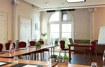 Ξενοδοχείο Logis & Restaurant - Les Tuileries 3*