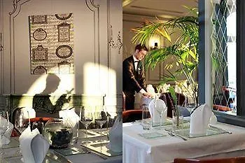 Отель Logis & Restaurant - Les Tuileries Fey